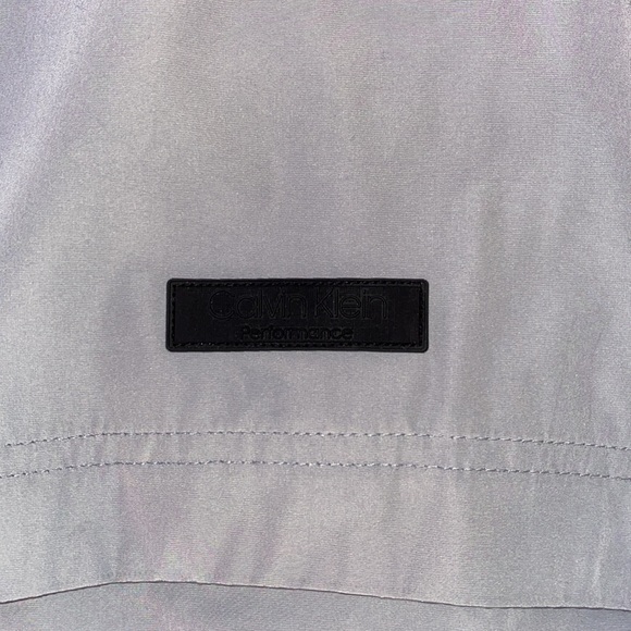 women’s CK reflective Jacket, never worn - Picture 5 of 5